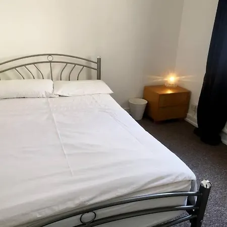 公寓 Mycityhaven Spacious And Flexible Sleeps 6 布里斯托