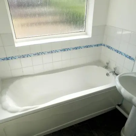 Mycityhaven Spacious And Flexible Sleeps 6 布里斯托